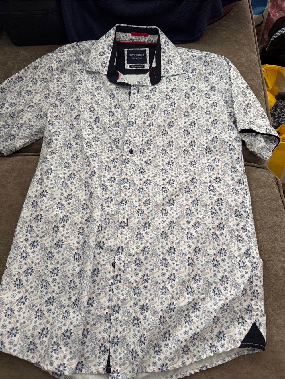 Silver Stone Men's Short-Sleeve Floral Button-Down Shirt - White & Blue